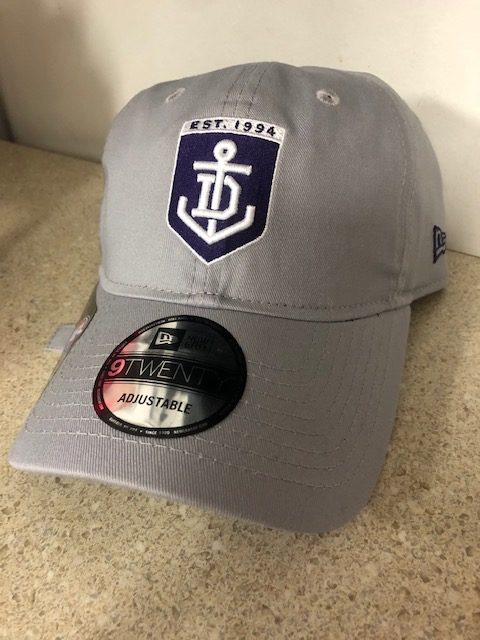 Fremantle Dockers 9Twenty Grey Core OSFM Cap